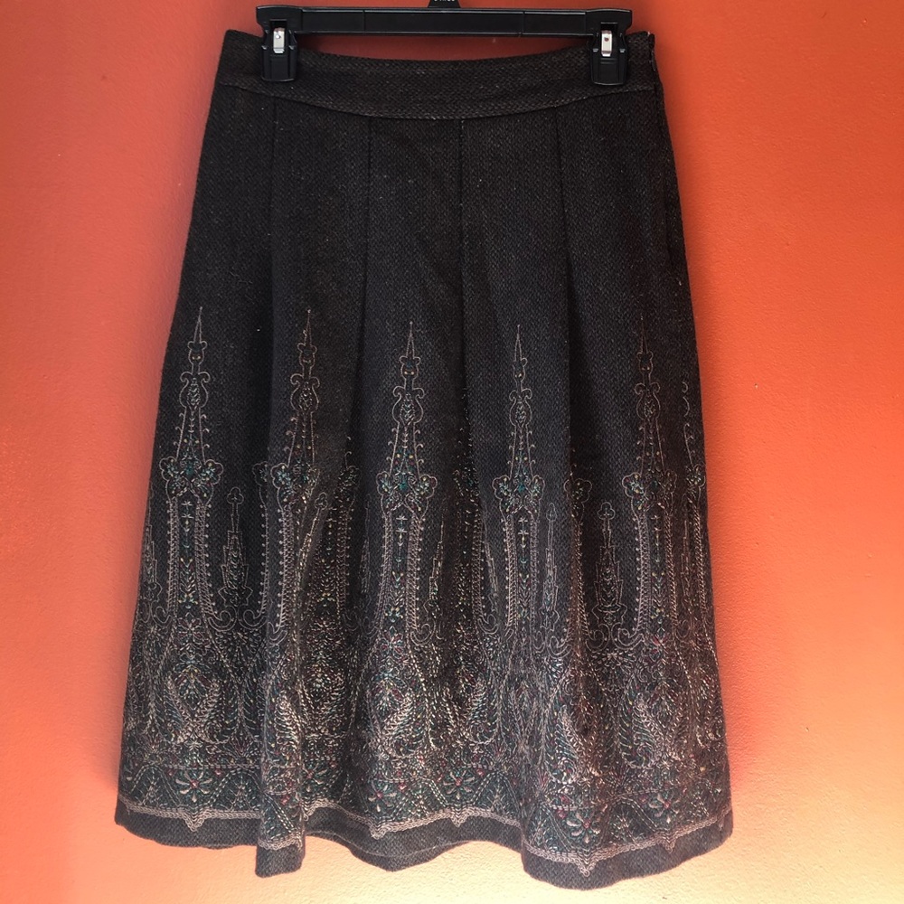 ❤️Ann Taylor LOFT Embroidered Dark Academia Wool Midi Skirt Pleated